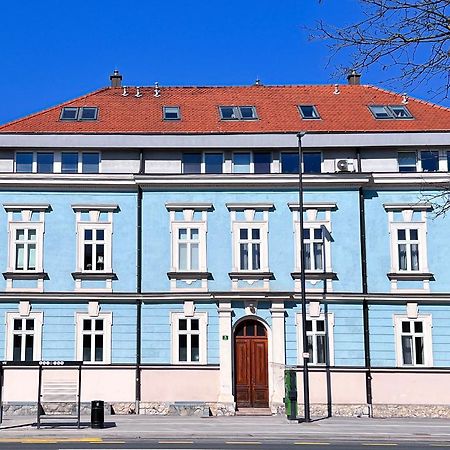 Apartment Vic Ljubljana Buitenkant foto