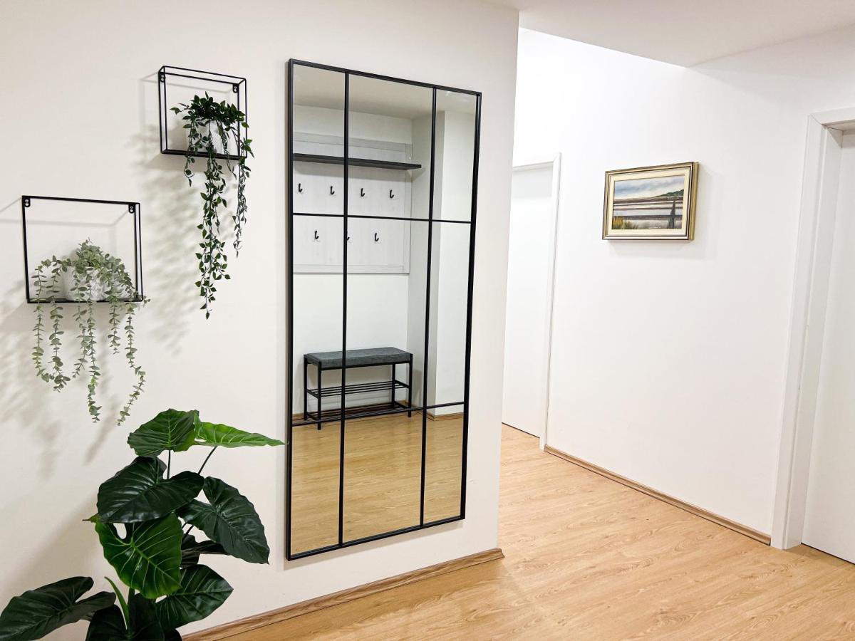 Apartment Vic Ljubljana Buitenkant foto